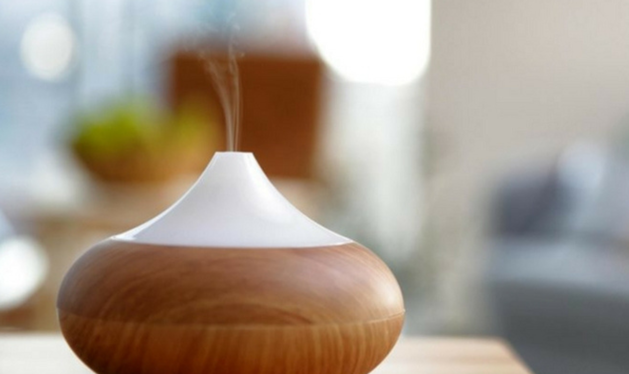 Purificare l’aria di casa e ufficio con gli oli essenziali