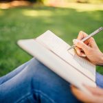 La penna è più potente della tastiera. Cosa accade al cervello quando scriviamo a mano