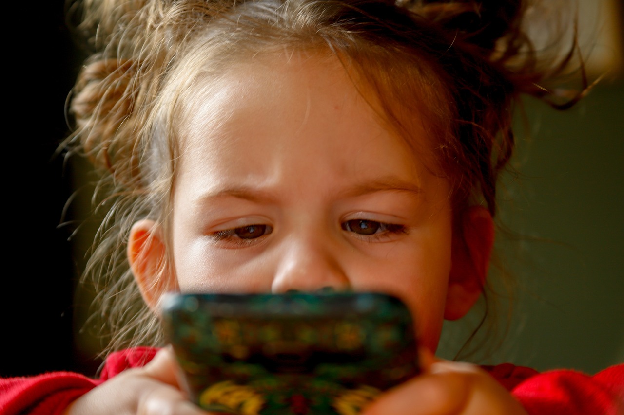 Nuove tecnologie e problematiche giovanili