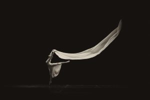 Una danza invisibile ci compone, capirlo cambia tutto