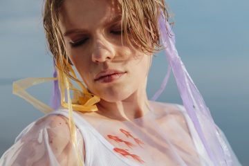 Le microplastiche sono state rilevate anche nel sangue umano. E oggi sappiamo che non è un caso isolato