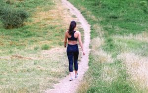Camminare può diventare più efficace cambiando ritmo?